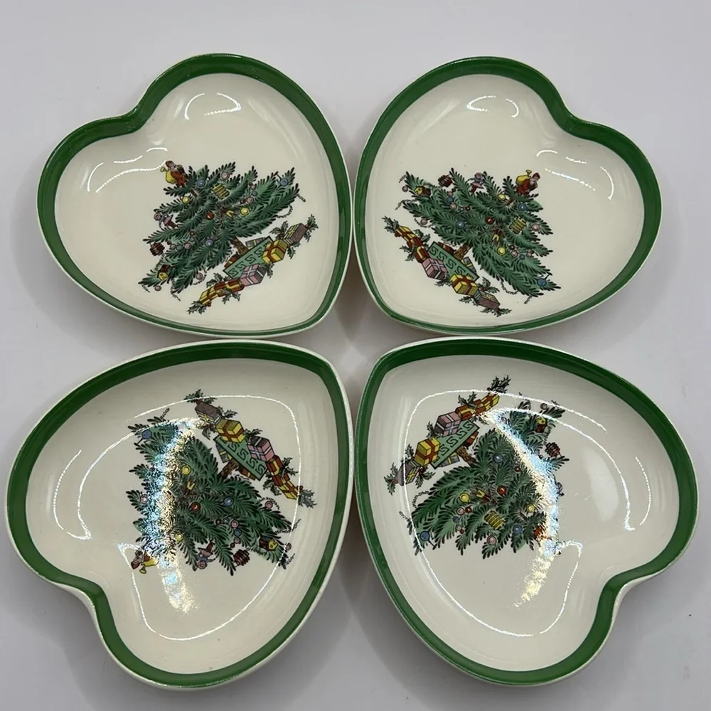 Spode Christmas Tree heart shaped dishes with original box